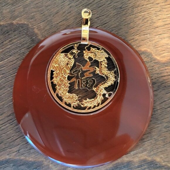 Vintage Chinese Red Carnelian Pendant Gold Plated Dragon Phoenix Characters - Picture 1 of 4